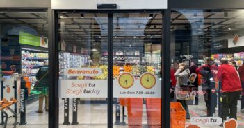 Tuday CONAD senza casse: domina il pronto al consumo, assortimento e brand diversi